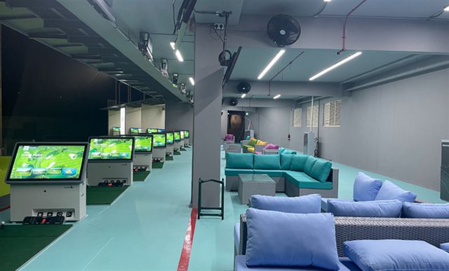 Y衡泰信推出数智化练习场教学练一体机j9九游会真人第一品牌GOLFJO(图5)